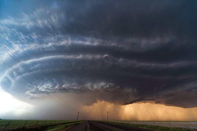 Tall Thunderstorm Clouds as a Supercell Forms